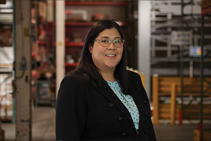 Sarah Tholen, Controller